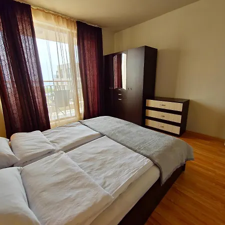 Aparthotel Diamond Sarafovo By Kp Burgas City