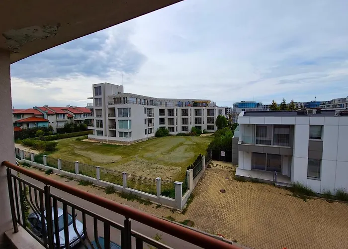 Diamond Sarafovo By Kp Ξενοδοχείο με διαμερίσματα 4*