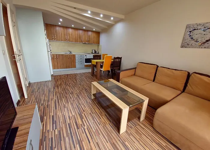 Ξενοδοχείο με διαμερίσματα Diamond Sarafovo By Kp 4*