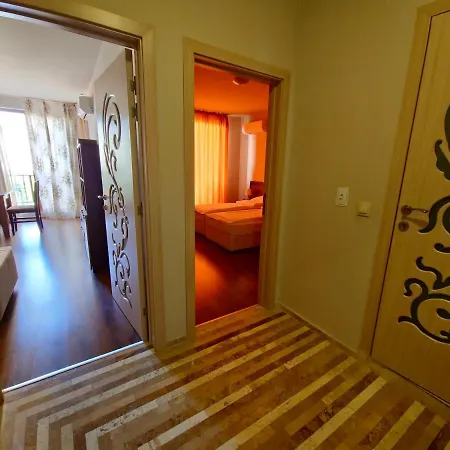 Diamond Sarafovo By Kp 4*