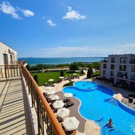 Aparthotel Diamond Sarafovo By Kp 4*