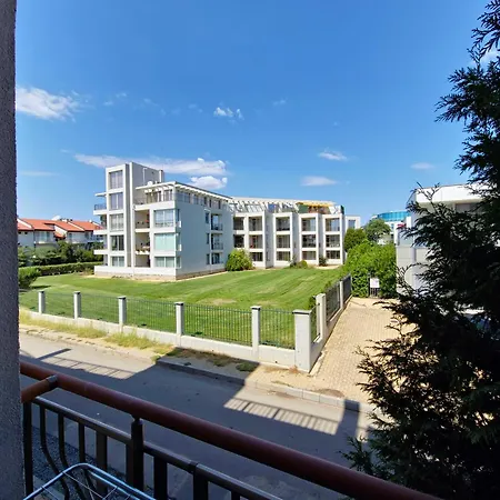 Hotel apartamentowy Diamond Sarafovo By Kp 4*