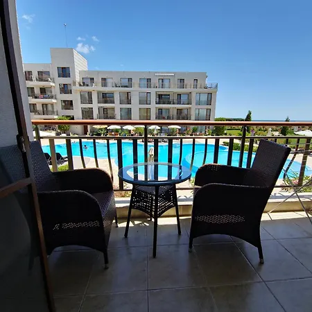 Aparthotel Diamond Sarafovo By Kp *