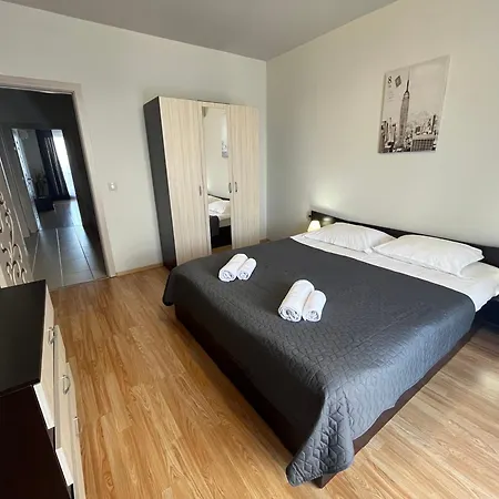 Diamond Sarafovo By Kp Hotel apartamentowy 4*