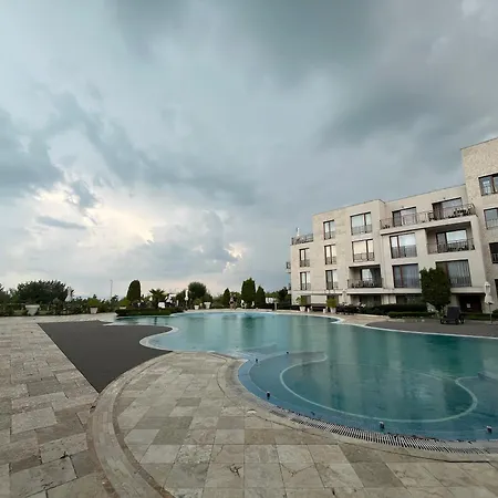 Hotel apartamentowy Diamond Sarafovo By Kp 4*