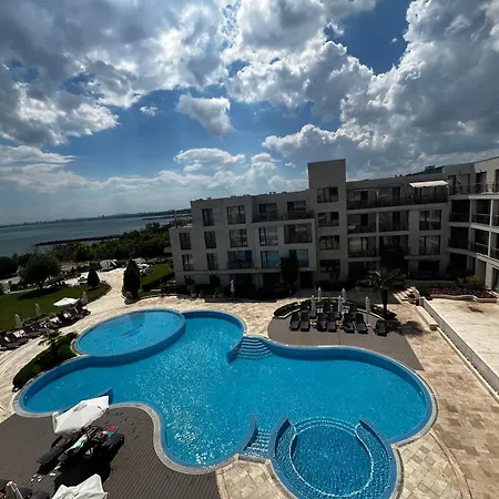 Diamond Sarafovo By Kp Hotel apartamentowy